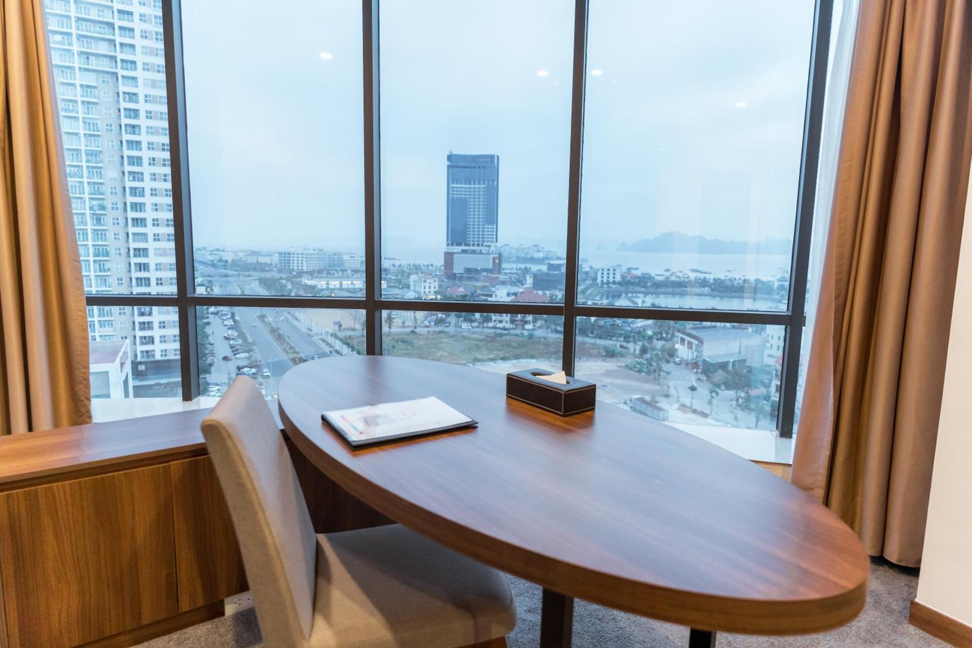 Muong Thanh Grand Ha Long Hotel Extérieur photo
